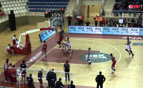 35 points vs TED Ankara