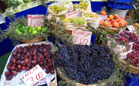 Istanbul fruit